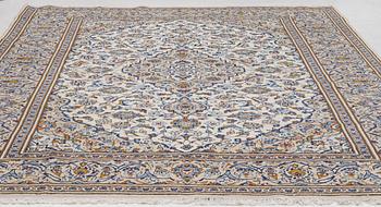 Keshan rug, 346 x 240 cm.
