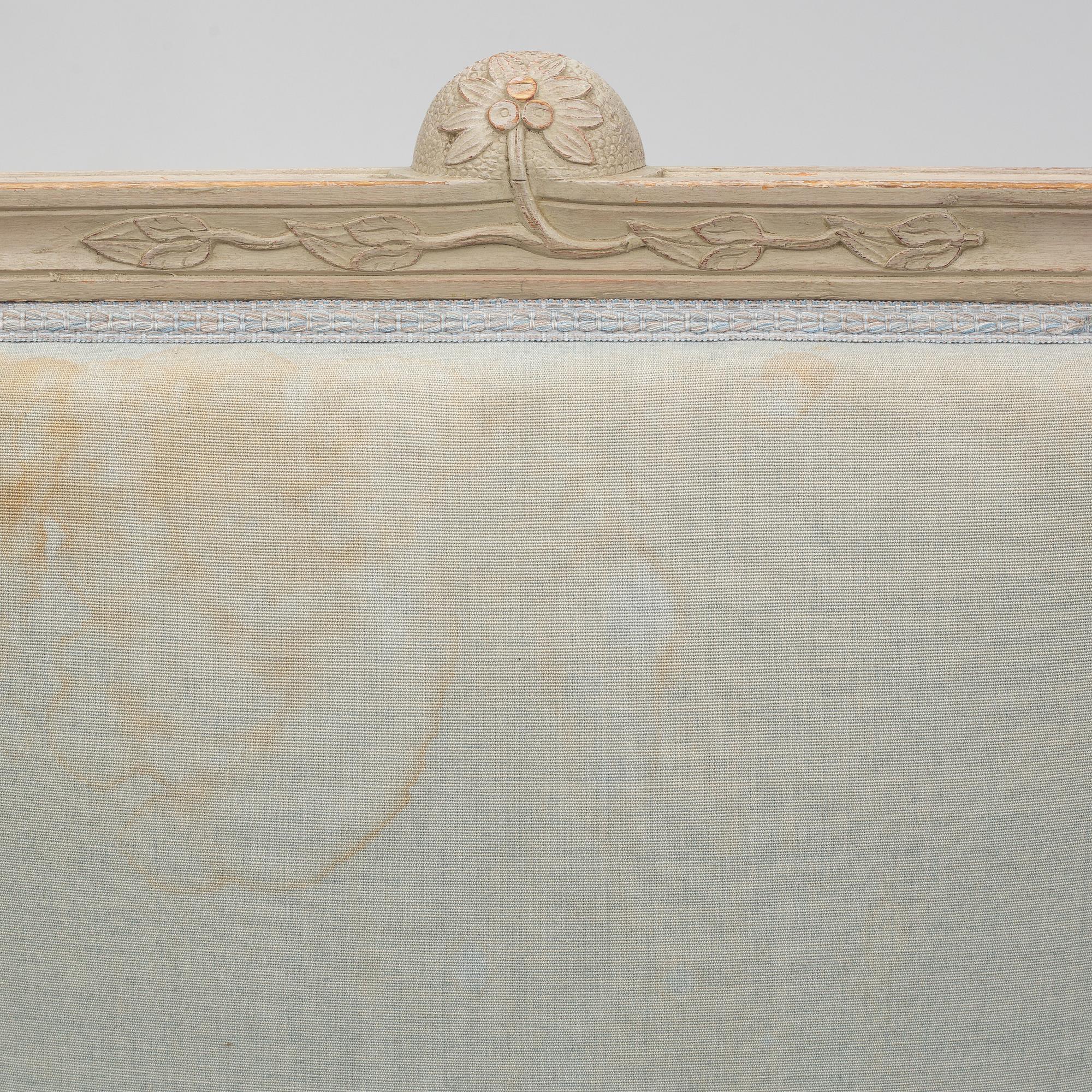 Armchairs, a pair, Gustavian style, 19th century.