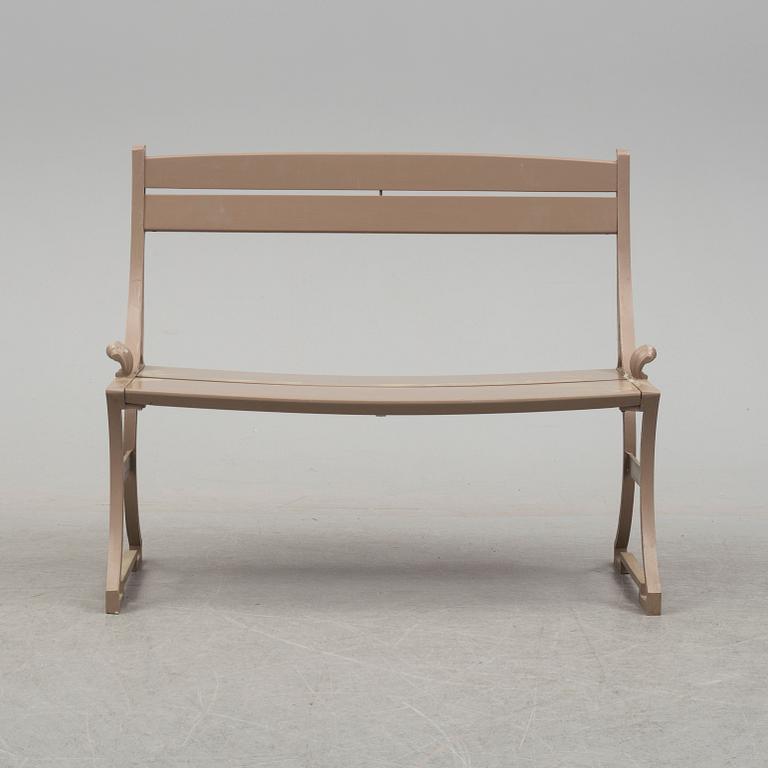 A late 20th century garden sofa 'Sneckan', Folke Bensow, Byarums Bruk.