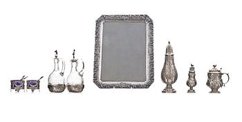PARTI SILVER, 10 delar + BRICKA, 1800/1900-tal. Importstämplar. Total vikt ca 940 gram.