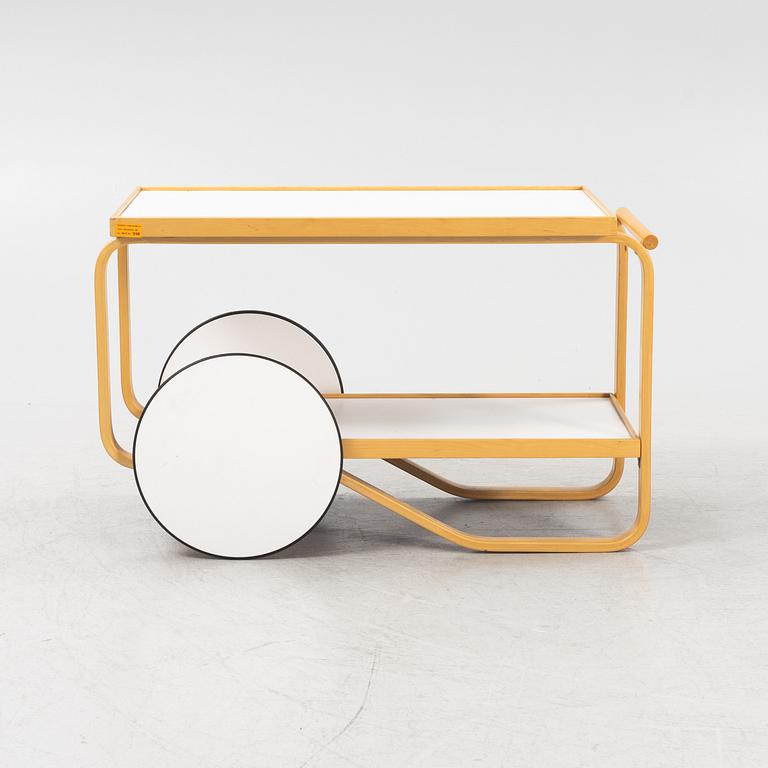 Alvar Aalto, serveringsvagn, modell 901, Artek.