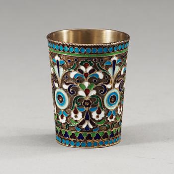 A Russian 20th century silver-gilt and enameld vodka beaker, porbably Gustav Klingert, Moscow 1908-1917.