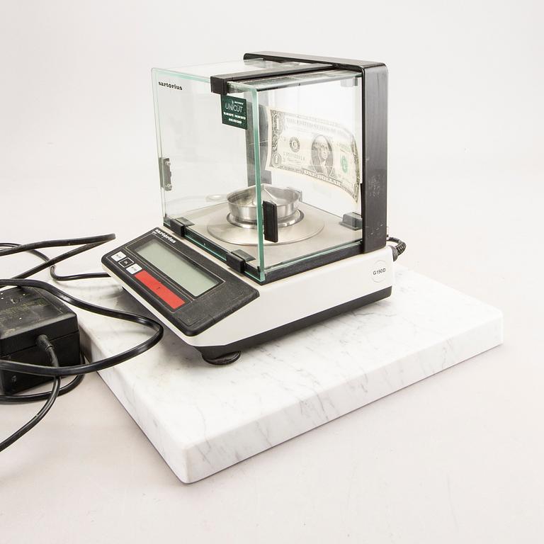 A Sartorius diamond scale later part of the 20th century.