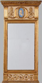 SPEGEL, gustaviansk stil, 1800/1900-tal.