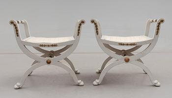 BANKETTER, 1 par, gustaviansk stil, sent 1800-/1900-tal.