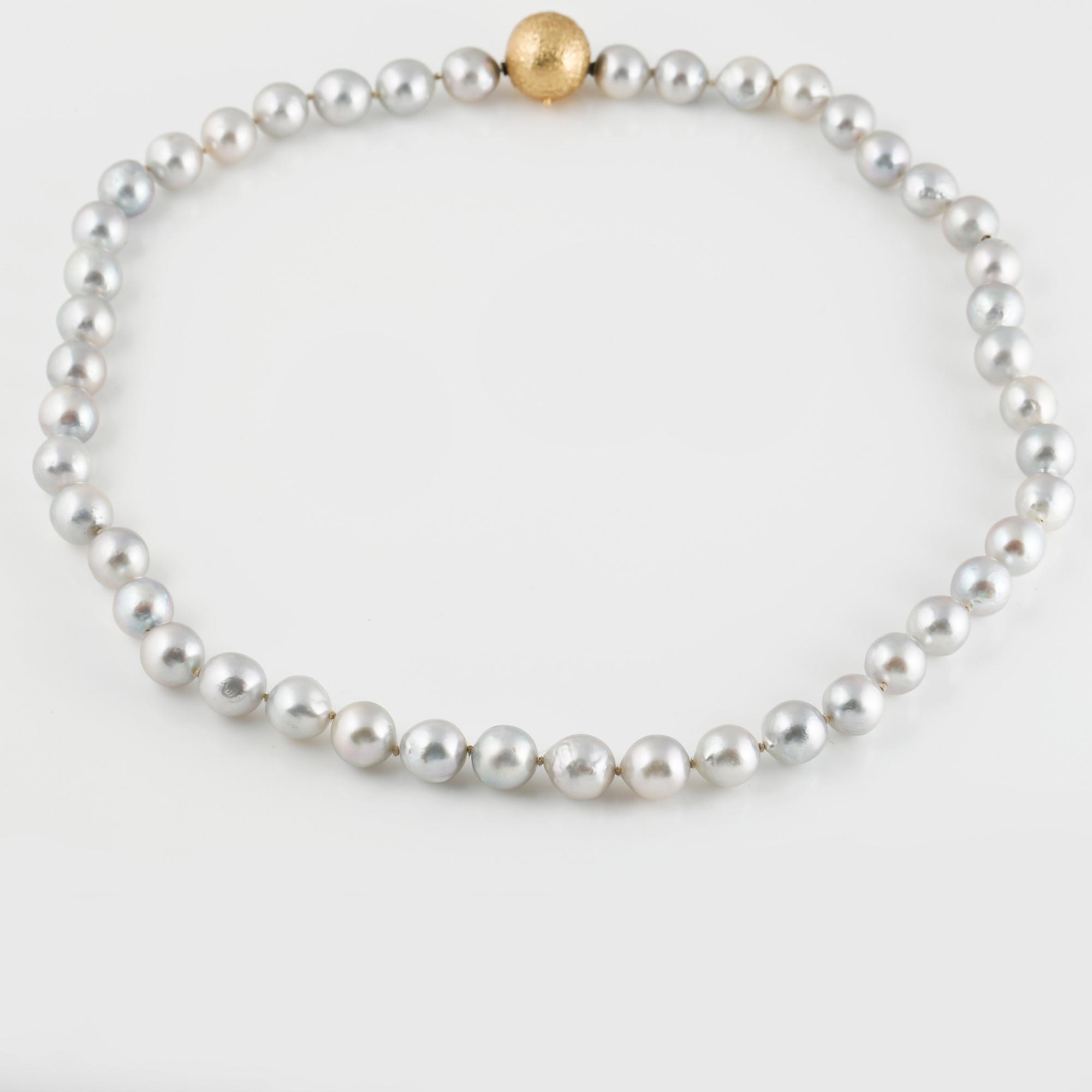 COLLIER, odlade pärlor med lås i 14K guld, Ole Lynggaard, Danmark. Vikt 47,6 gram.