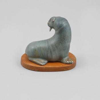 FIGURIN, stengods, Gunnar Nylund, Rörstrand, 1900-talets andra hälft.