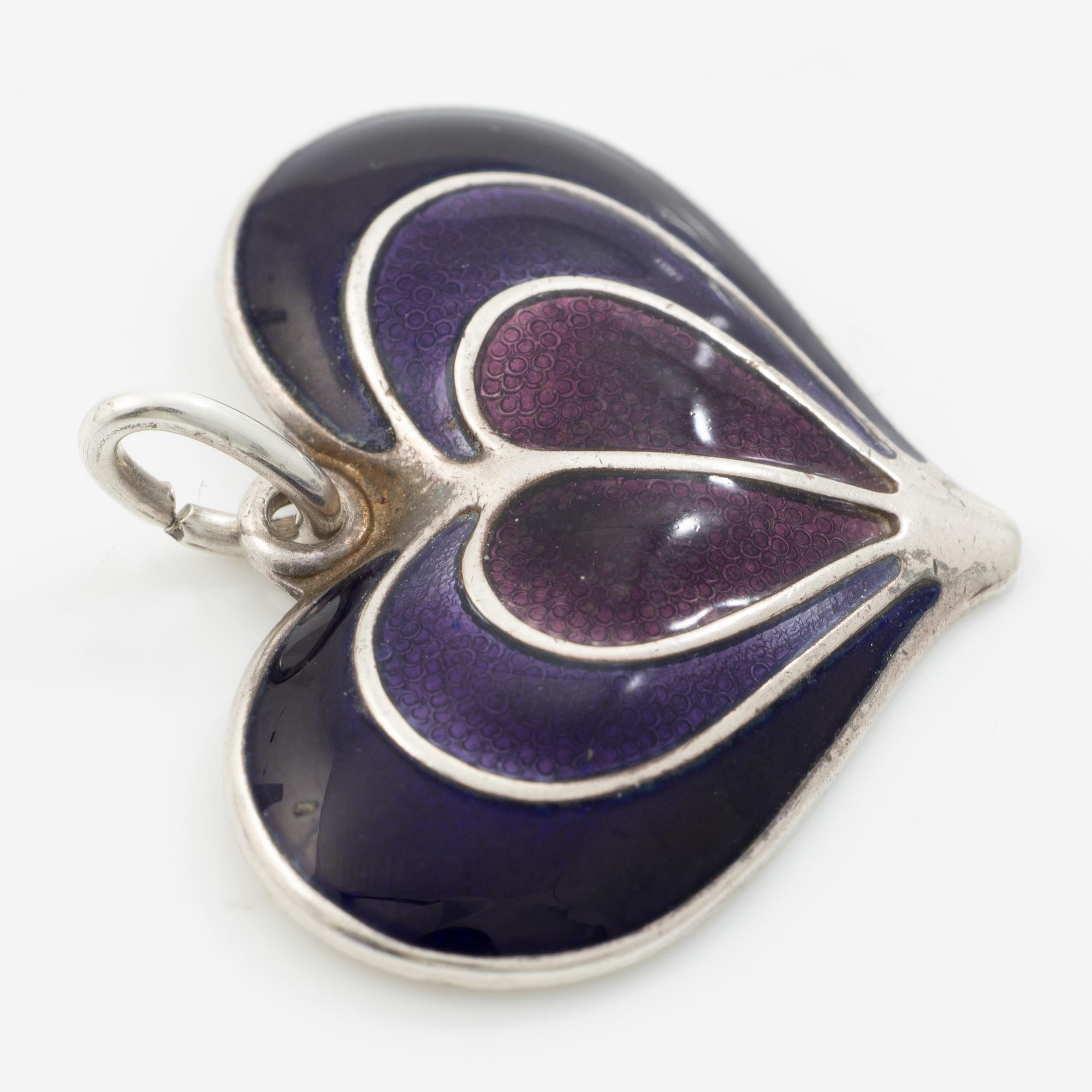 David Andersen, brooch, a pair of earrings and a pendant, silver and enamel.