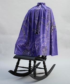 KEINUTUOLI, "Hellä hämärä", design Eliisa Tuisku.