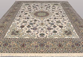 A carpet, sk Royal Kashan, ca 432 x 313 cm.