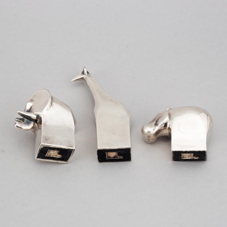 Gunnar Cyrén, three silver plated zinc figurines, Dansk Designs, Japan.