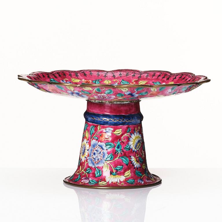 A Chinese enamel on copper tazza, Qing dynasty, 19th Century.