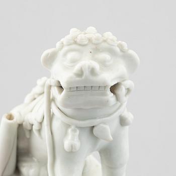 A Chinese blanc de Chine porcelain joss stick holder, Qing dynasty, 18th century.