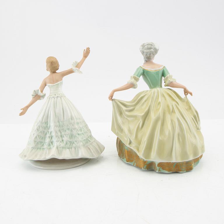 Figurines 4 pcs Rosenthal/Hutschenreuther/Willendorf Germany mid-20th century porcelain.