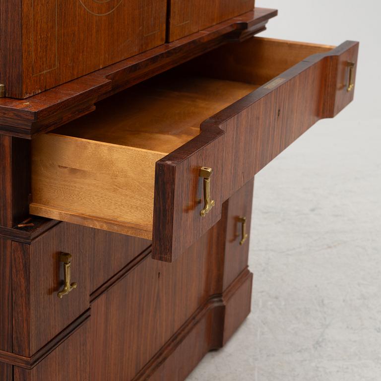 Axel Bäck, skåp, Eksjö, signerat och daterat 1950.