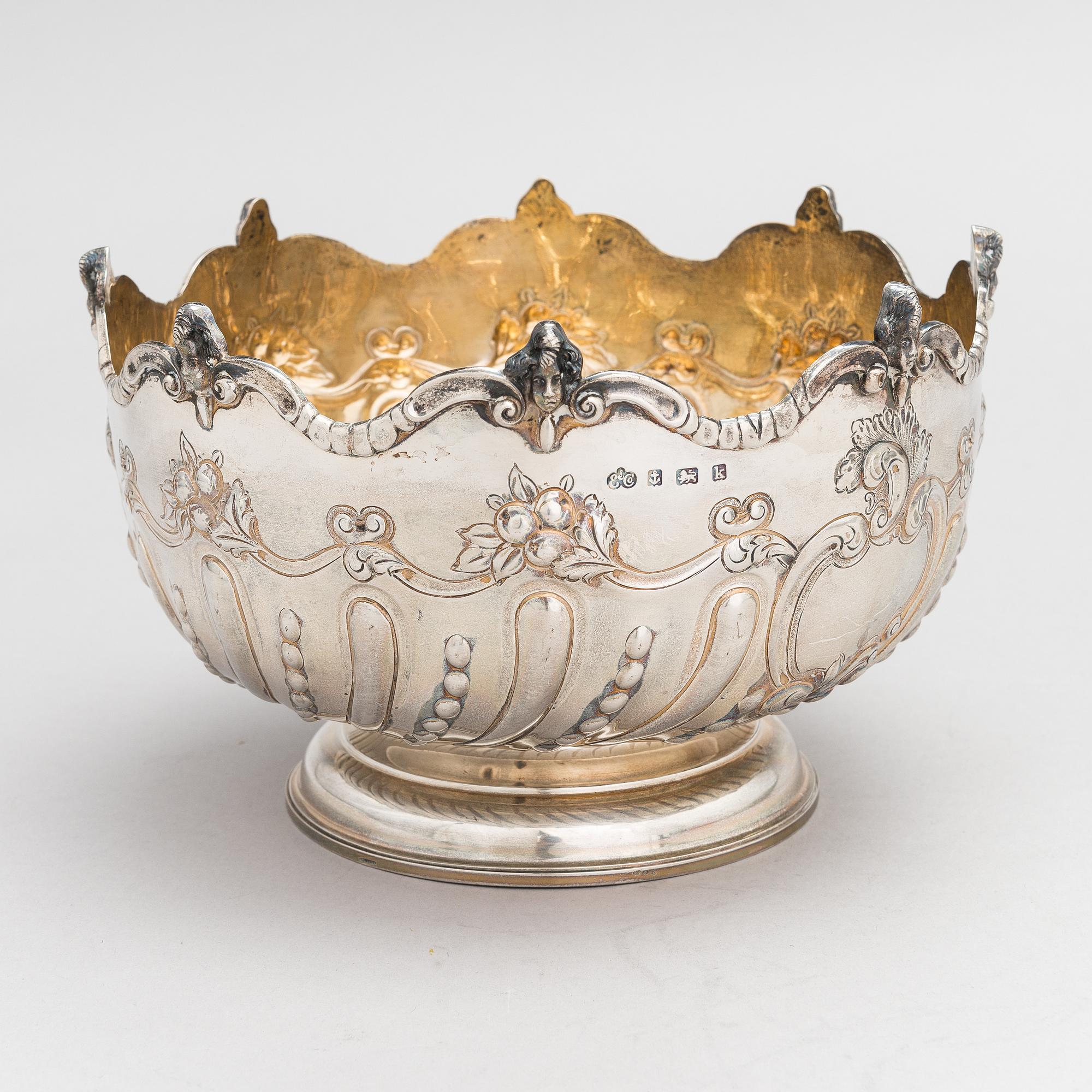 Malja, hopeaa, Elkington & Co, Birmingham 1909. Leimattu A. Tillander.