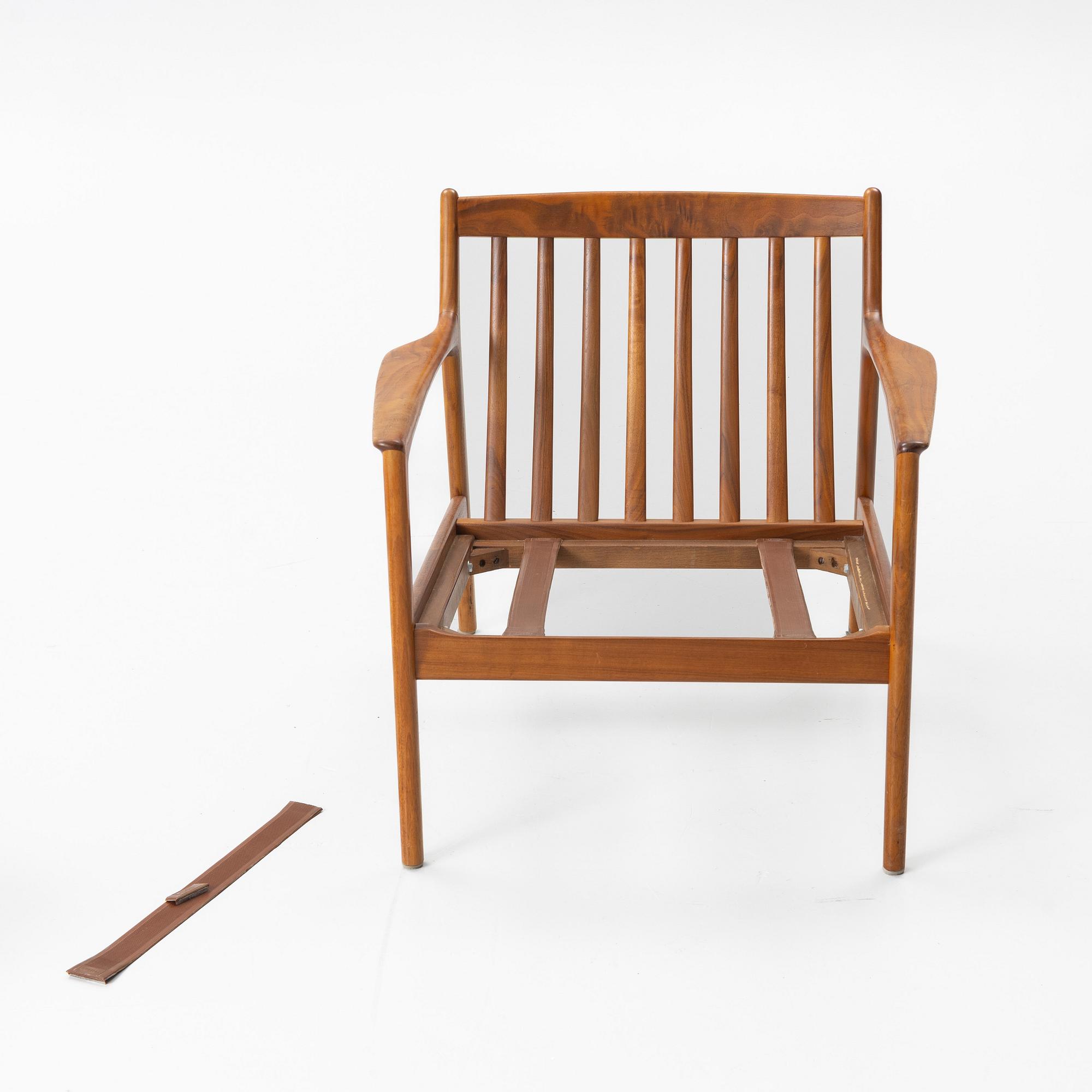 Folke Ohlsson, a pair of 'USA 75' armchairs, Dux, Sweden, 1960's.