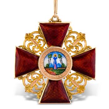 67. An Imperial Russian gold (56) and enamel order of Saint Anne 1st class, 1908-1917.