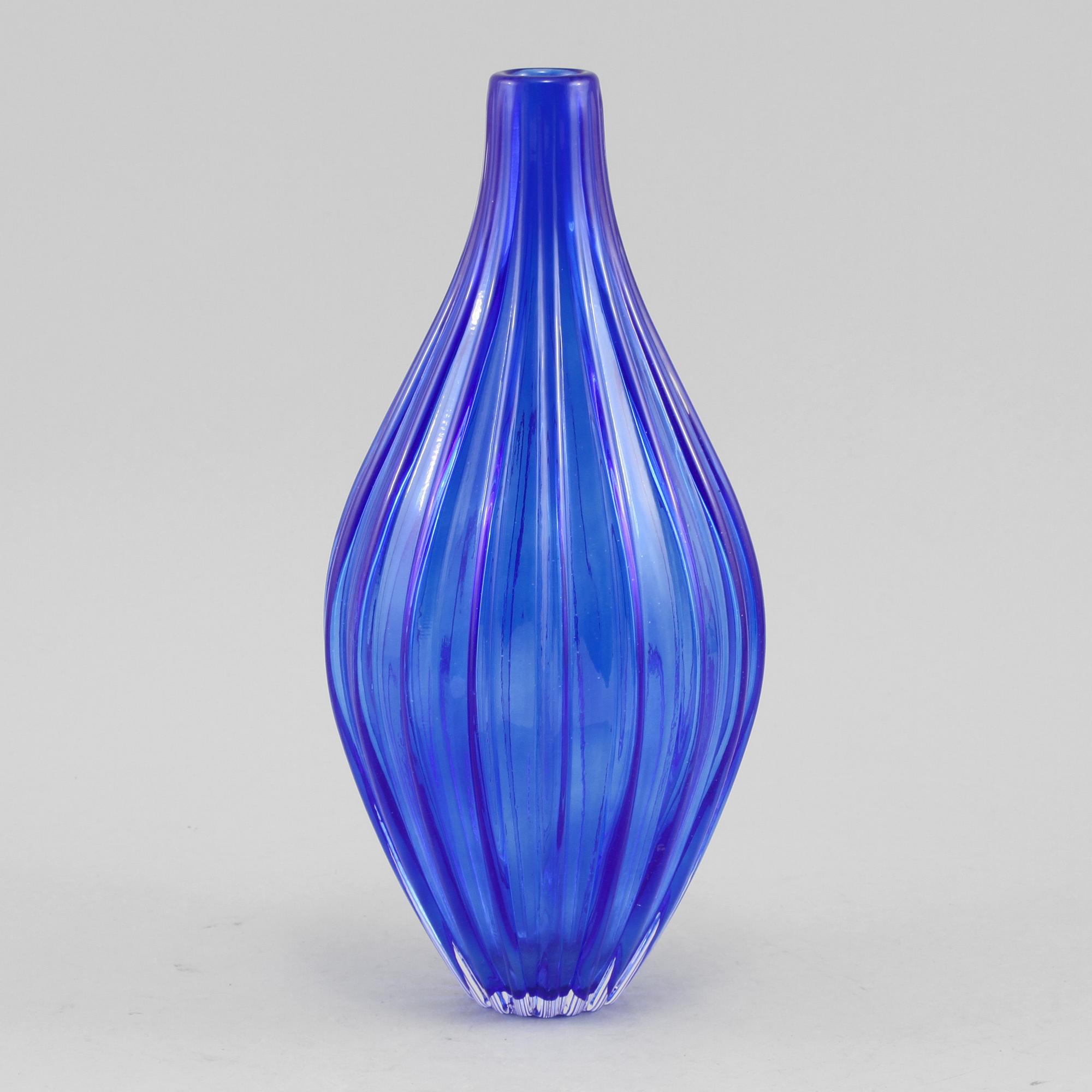 VAS, glas, Ann Wåhlström, Kosta Boda, signerad, 1900-talets andra hälft.