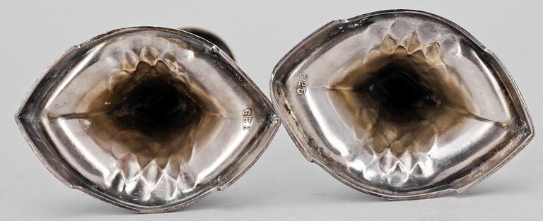 LJUSSTAKAR, ett par, försilvrad mässing, WMF, Jugend, Tyskland, 1900-talets början.