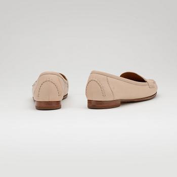 SALVATORE FERRAGAMO, handväska samt ett par loafers.