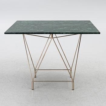 Andreas Hansen, a 'Spider' dining table, Eilersen, Denmark.