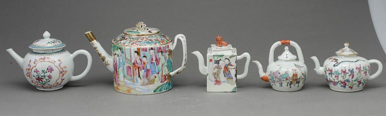 KANNOR, 5 st, porslin, Kina, 1800-tal.