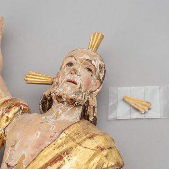 TRÄFIGUR, snidat och bemålat/förgyllt trä, 1700-tal.