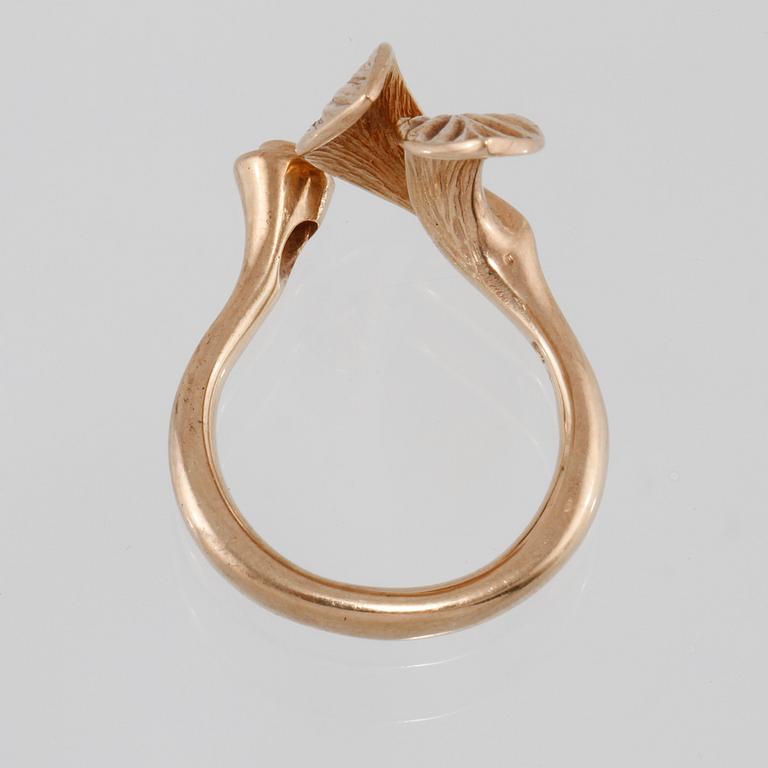 RING, 14K guld med briljantslipad diamant ca 0.03 ct, Ole Lynggaard. Vikt 8,6 gram.