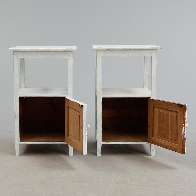 SÄNGBORD, ett par, 1920-tal.