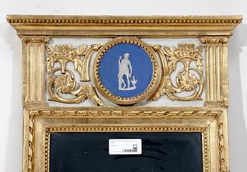 SPEGEL, sengustaviansk, omkring 1800.