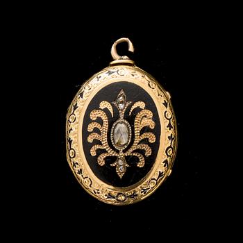 BERLOCK, guld med svart emalj fasettslipade diamanter. Vikt totalt ca 4 gram. 1800/1900-tal.