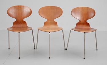 STOLAR, 3 st, "Myran". Design Arne Jacobsen för Fritz Hansen.