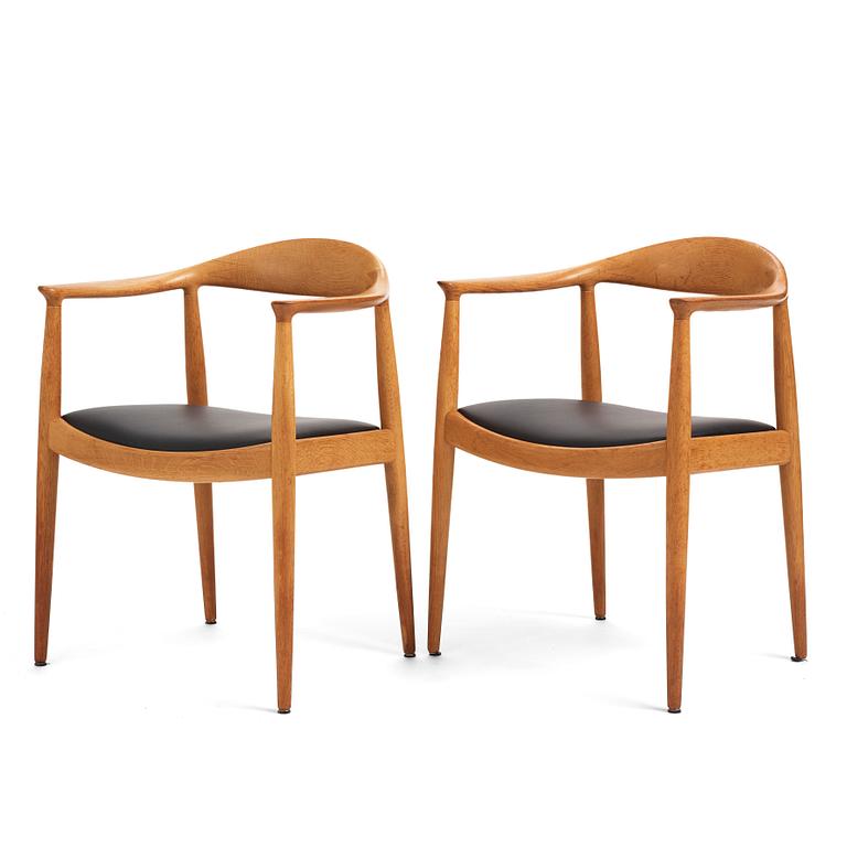 Hans J. Wegner, a pair of "The Chair", model JH-503, Johannes Hansen, Danmark 1950-60s.