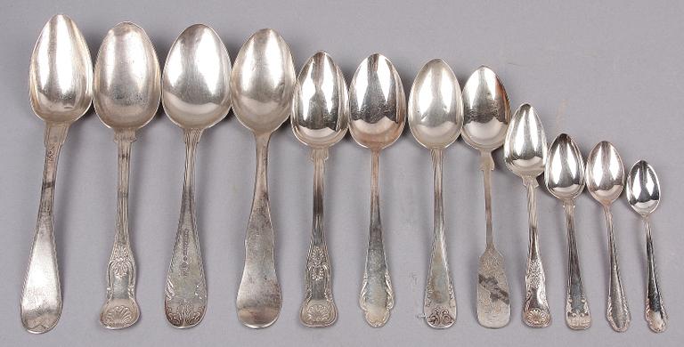 PARTI BESTICKUPPSÄTTNING, silver, 1800/1900-tal. 2934 g.