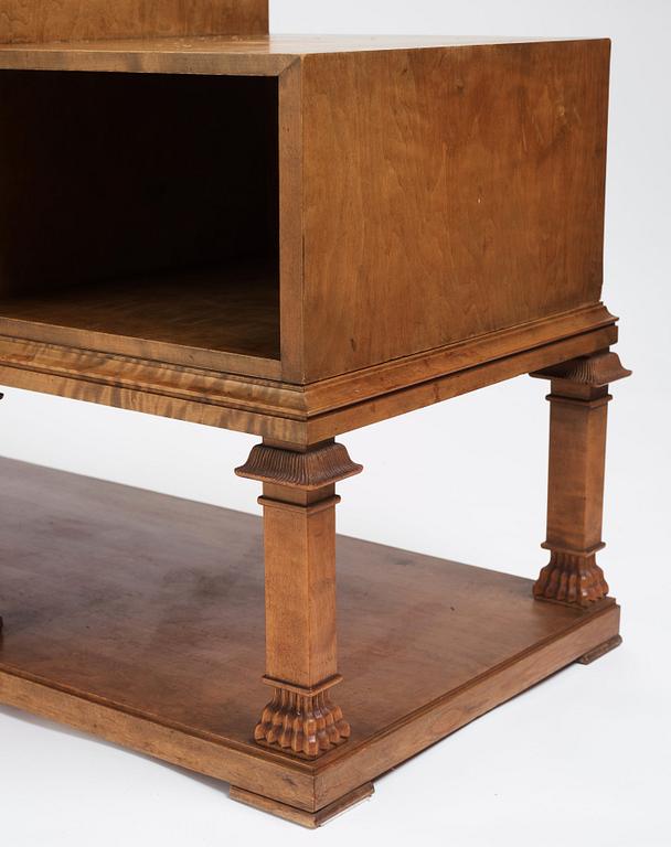 Axel Einar Hjorth, sideboard / barskåp, "Caesar", specialbeställt, Nordiska Kompaniet 1935.