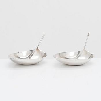 Tapio Wirkkala, skålar, 2 st, silver, TW 4, Kultakeskus, Tavastehus 1964.