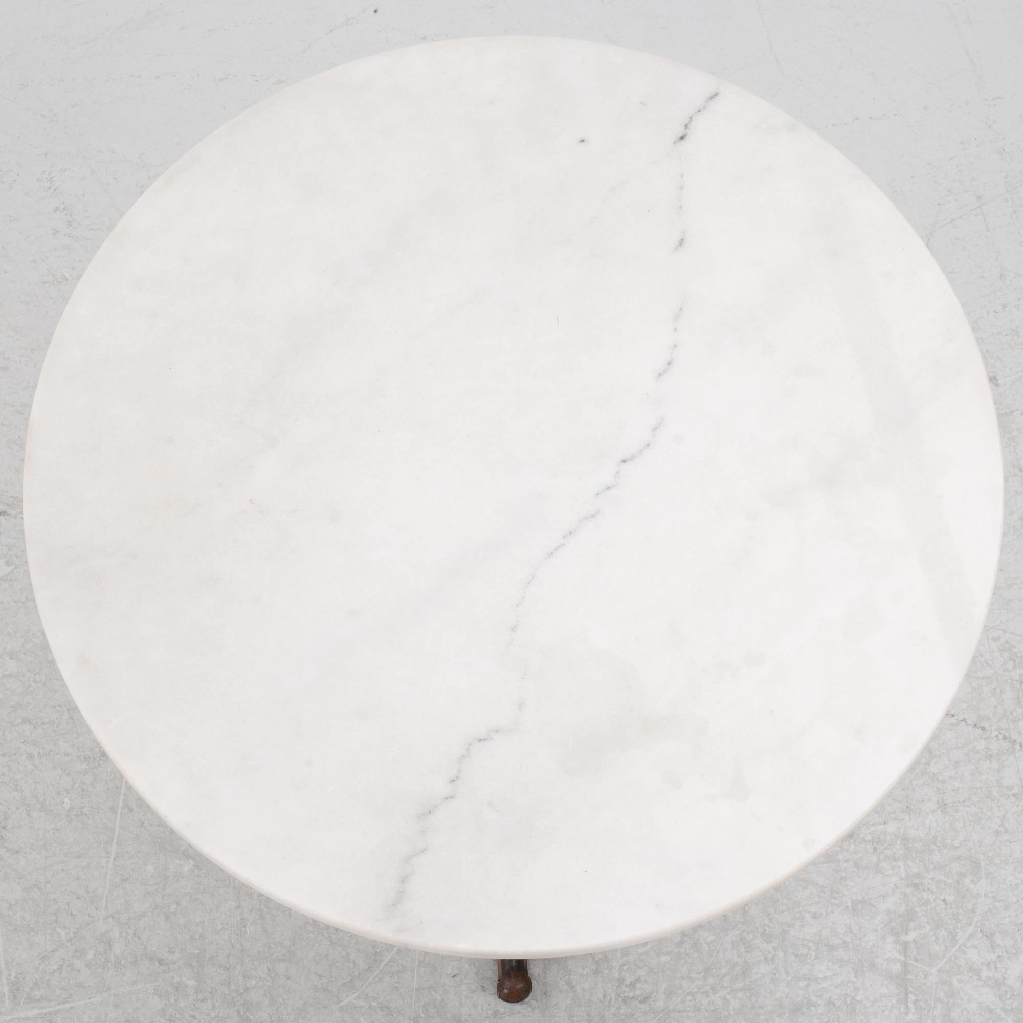 Trädgårdsbord, gjutjärn, 1900-talets första hälft.