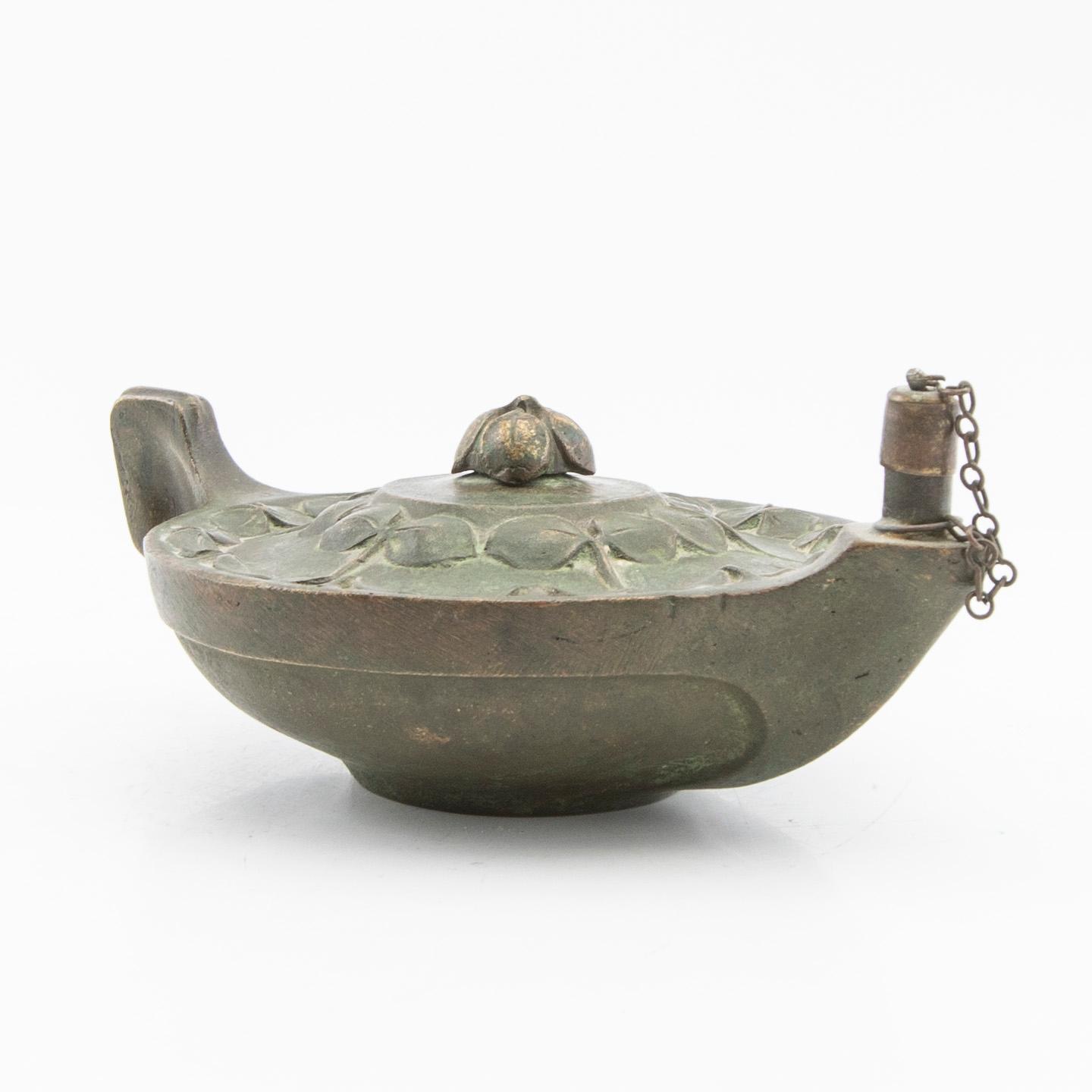 Oil lamp, Art Nouveau, first half of the 20th century.
