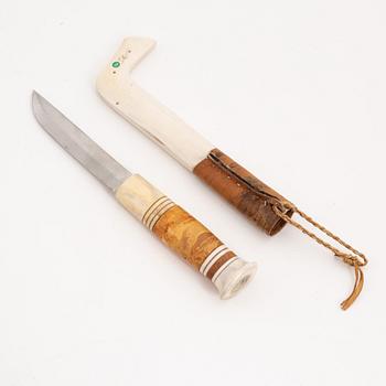 A reindeer horn knife by Per Sunna, before 1965, signed.