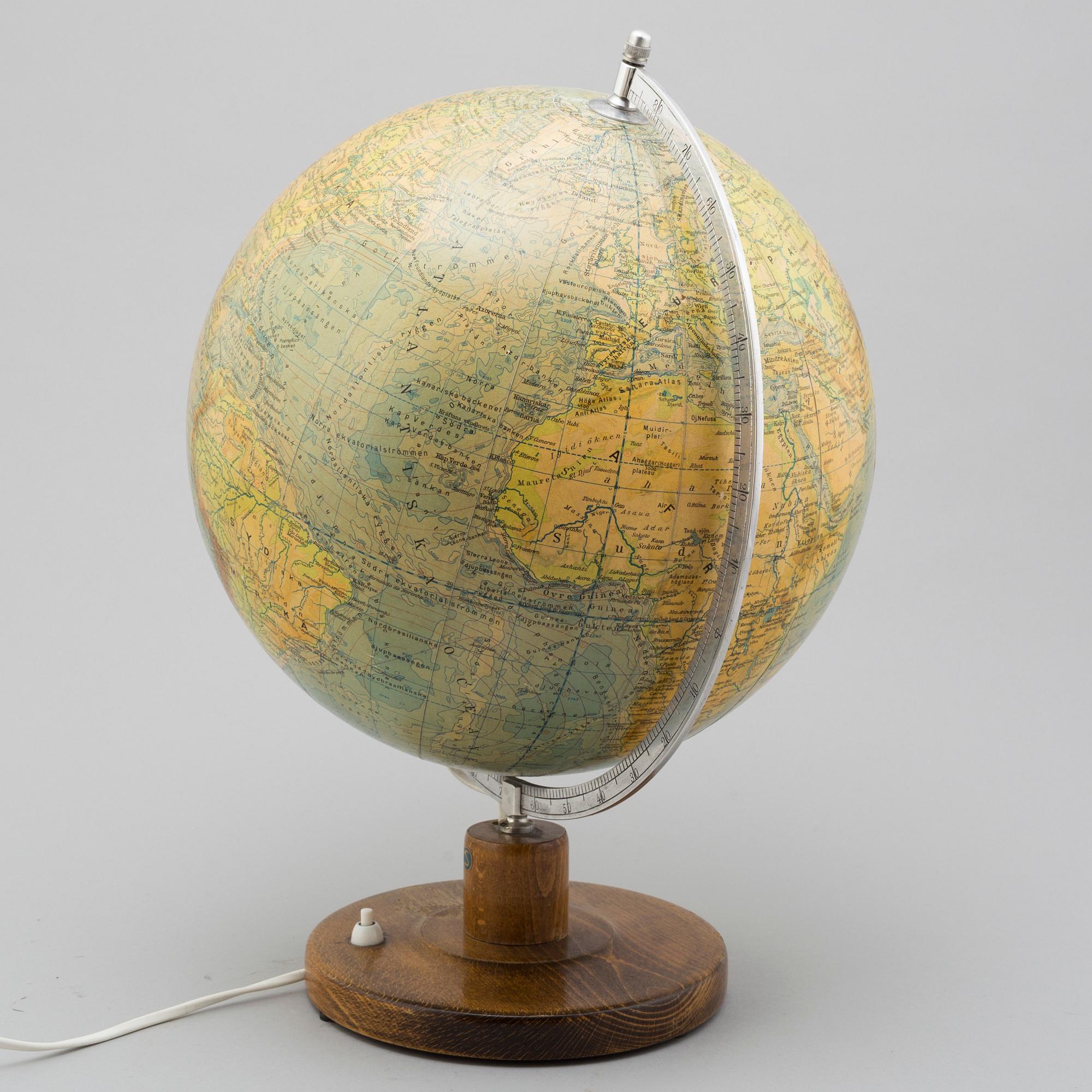 A second half of the 20th century globe/table light.