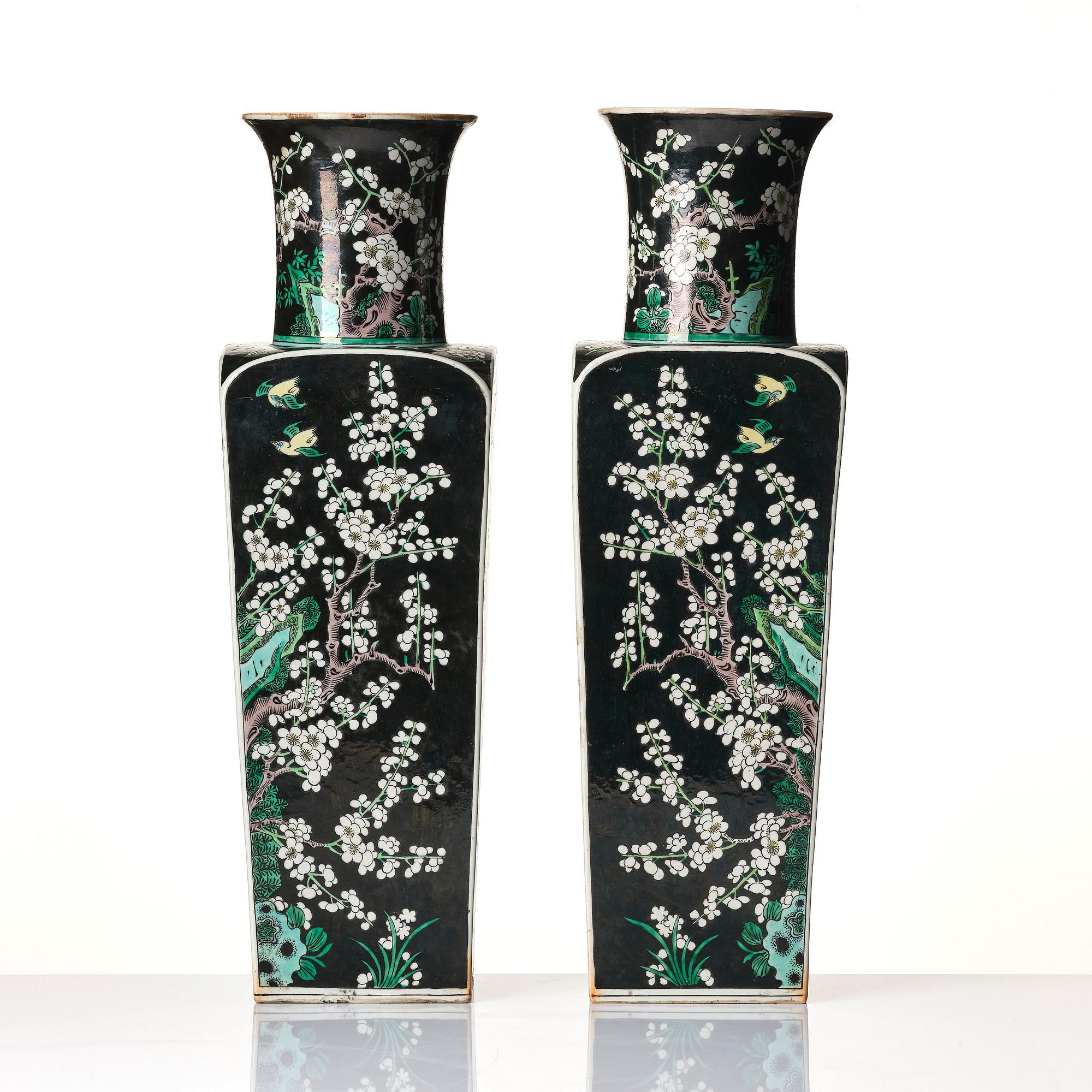 A pair of 'famille noire' vases, Qing dynasty, 19th Century.