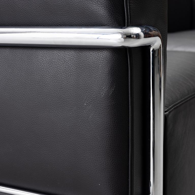 Le Corbusier, Pierre Jeanneret & Charlotte Perriand, soffa"LC3", Cassina, Italien.