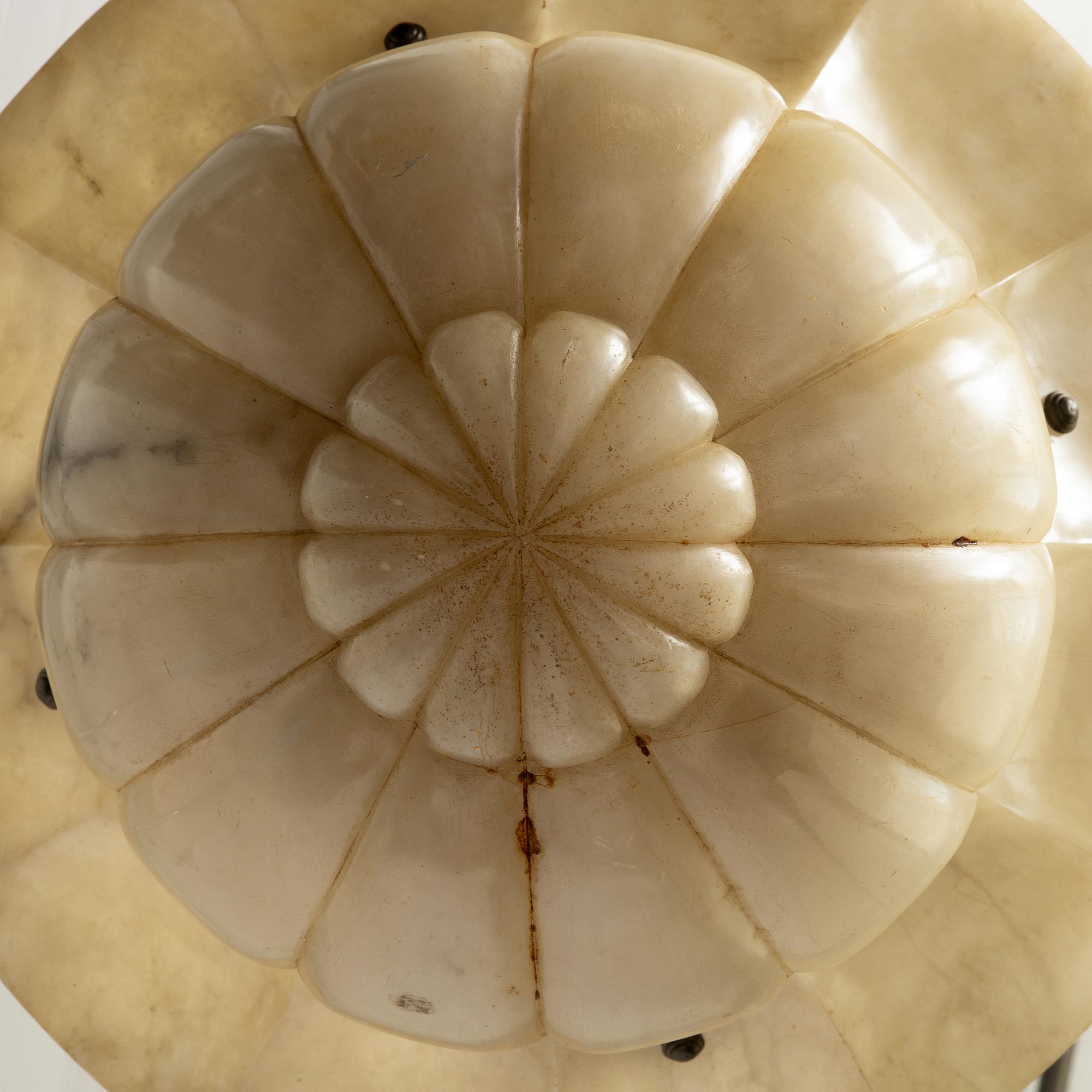 Takampel, alabaster, 1920-tal.