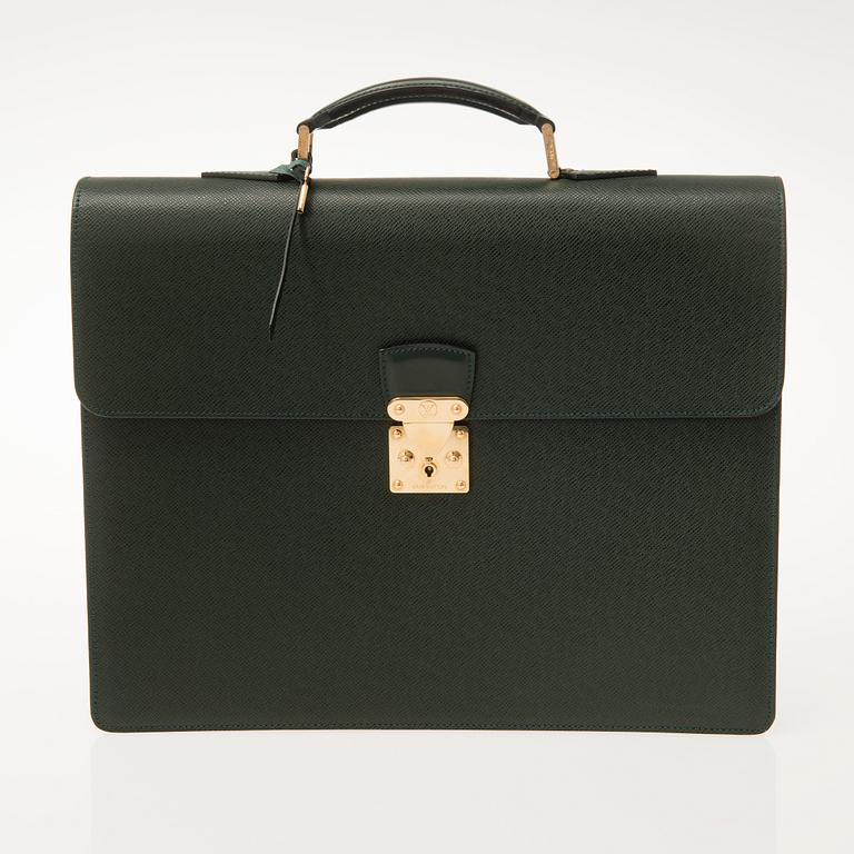 A Green Taiga Leather Serviette Laguito Briefcase.