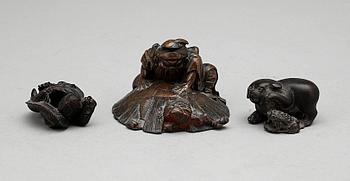 FIGURINER, 3 st, brons, troligen Japan.