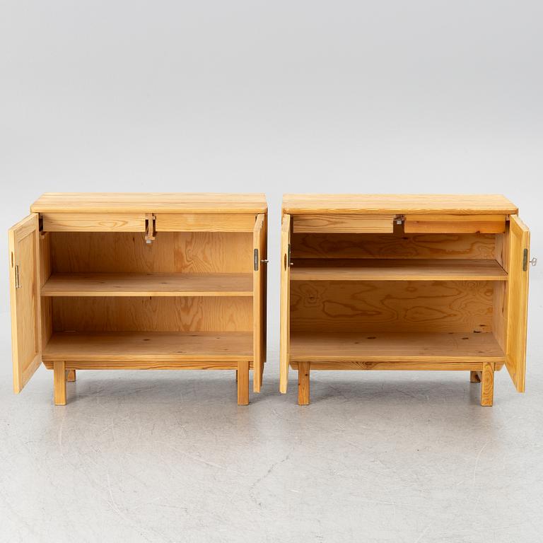 Göran Malmvall, skåp, ett par, "821", Svensk Fur.