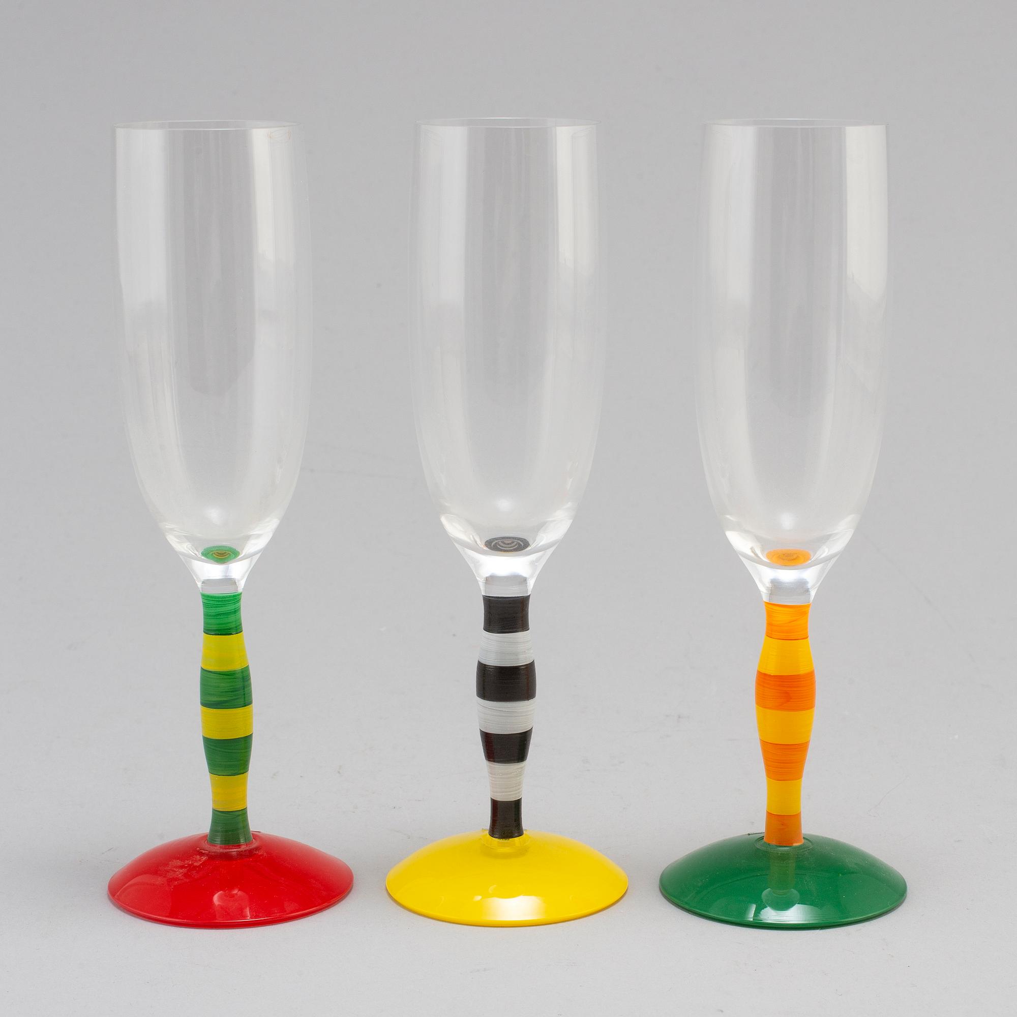 ANNE NILSSON, champagneglas, 8 stycken, "Polka", signerade, Orrefors, 1990-tal.
