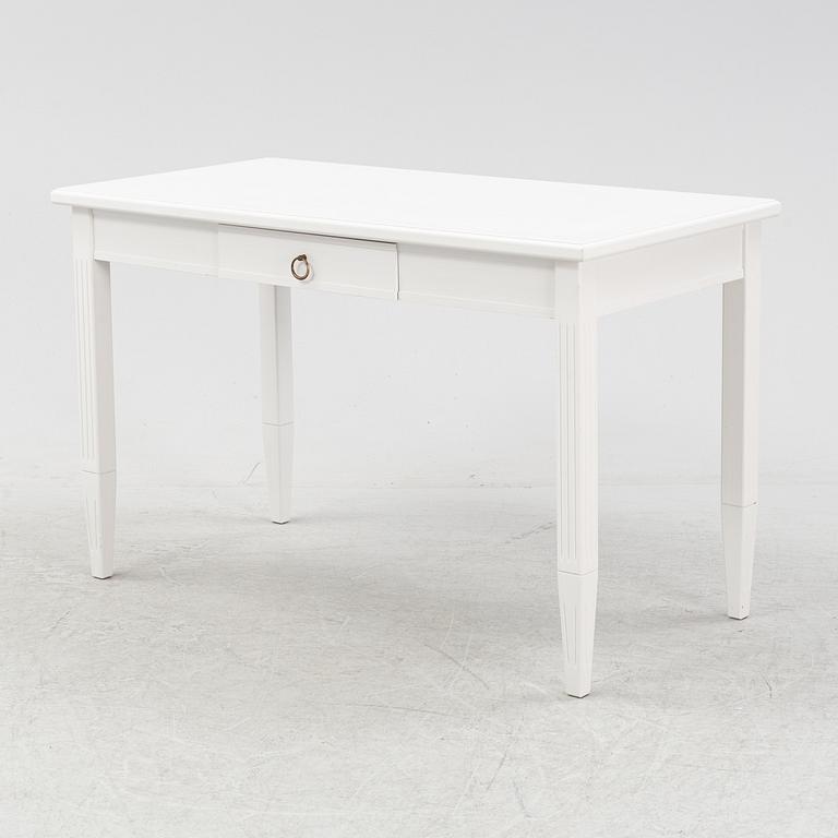 Skrivbord, Englesson. 2000-tal.