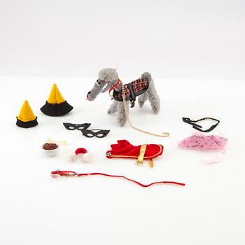 Barbie clothes 4 sets. Vintage including "Dog 'n duds" Mattel 1964-65. "Evening splendor" Mattel 1959-64.